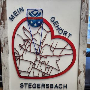 Wunschgravur 30 x 40 cm "Mein Herz gehört"